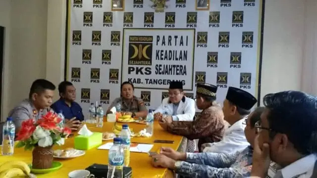 Dalam Rangka Silaturahmi, Kapolresta Tangerang Kunjungi Kantor PKS Dalam Rangka Silaturahmi, Kapolresta Tangerang Kunjungi Kantor PKS