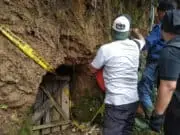 Diduga Penyebab Banjir dan Longsor, Polda Banten Kembali Tutup 10 Tambang Emas di Lebak Diduga Penyebab Banjir dan Longsor, Polda Banten Kembali Tutup 10 Tambang Emas di Lebak