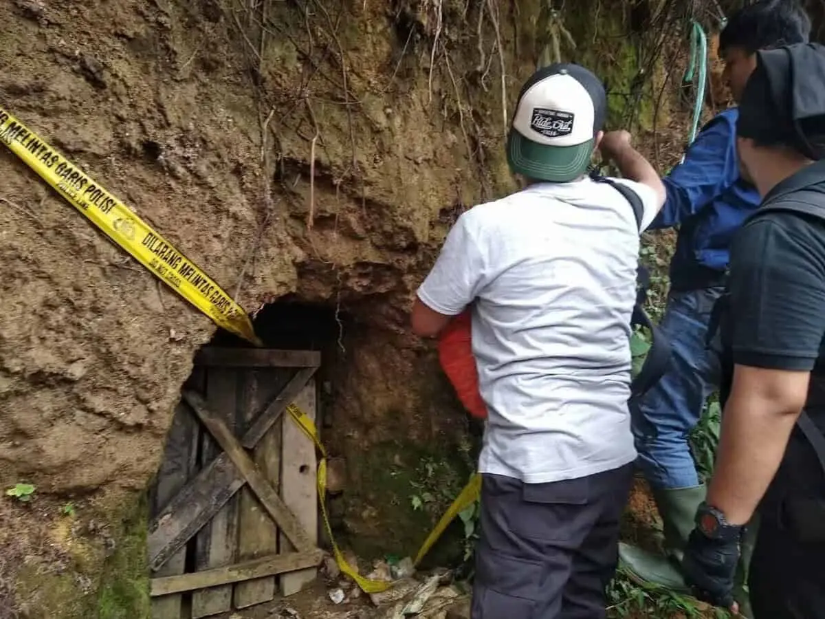 Lagi, Puluhan Lubang Tambang Emas, Di Razia Satgas PETI Gabugan Polda Banten