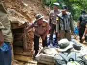 Lagi, Puluhan Lubang Tambang Emas, Di Razia Satgas PETI Gabugan Polda Banten Lagi, Puluhan Lubang Tambang Emas, Di Razia Satgas PETI Gabugan Polda Banten