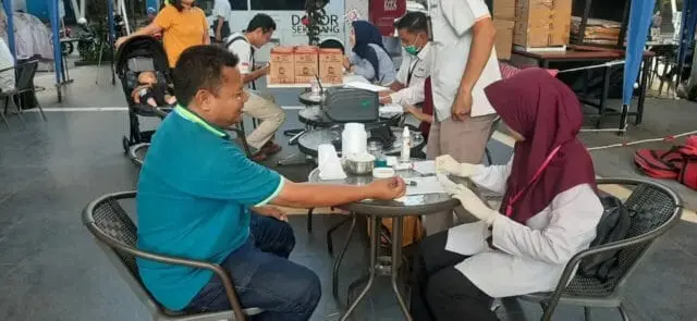 Peduli Kemanusiaan, Aeropolis Bersama PMI Kota Tangerang Adakan Donor Darah Peduli Kemanusiaan, Aeropolis Bersama PMI Kota Tangerang Adakan Donor Darah