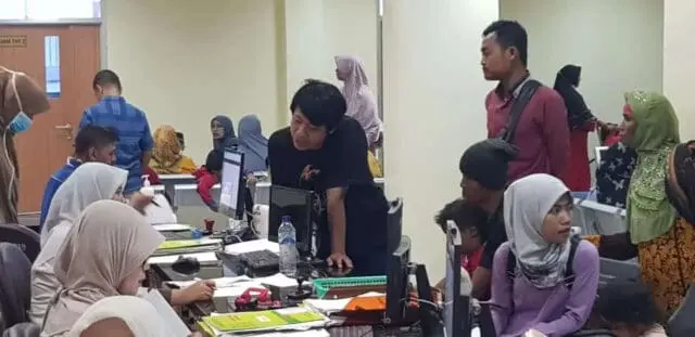 Ridho jalani pemeriksaan Lab di RSUD Tangerang Ridho jalani pemeriksaan Lab di RSUD Tangerang