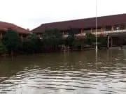 Empat SMP Negeri Di Kabupaten Tangerang Dilanda Banjir Empat SMP Negeri Di Kabupaten Tangerang Dilanda Banjir