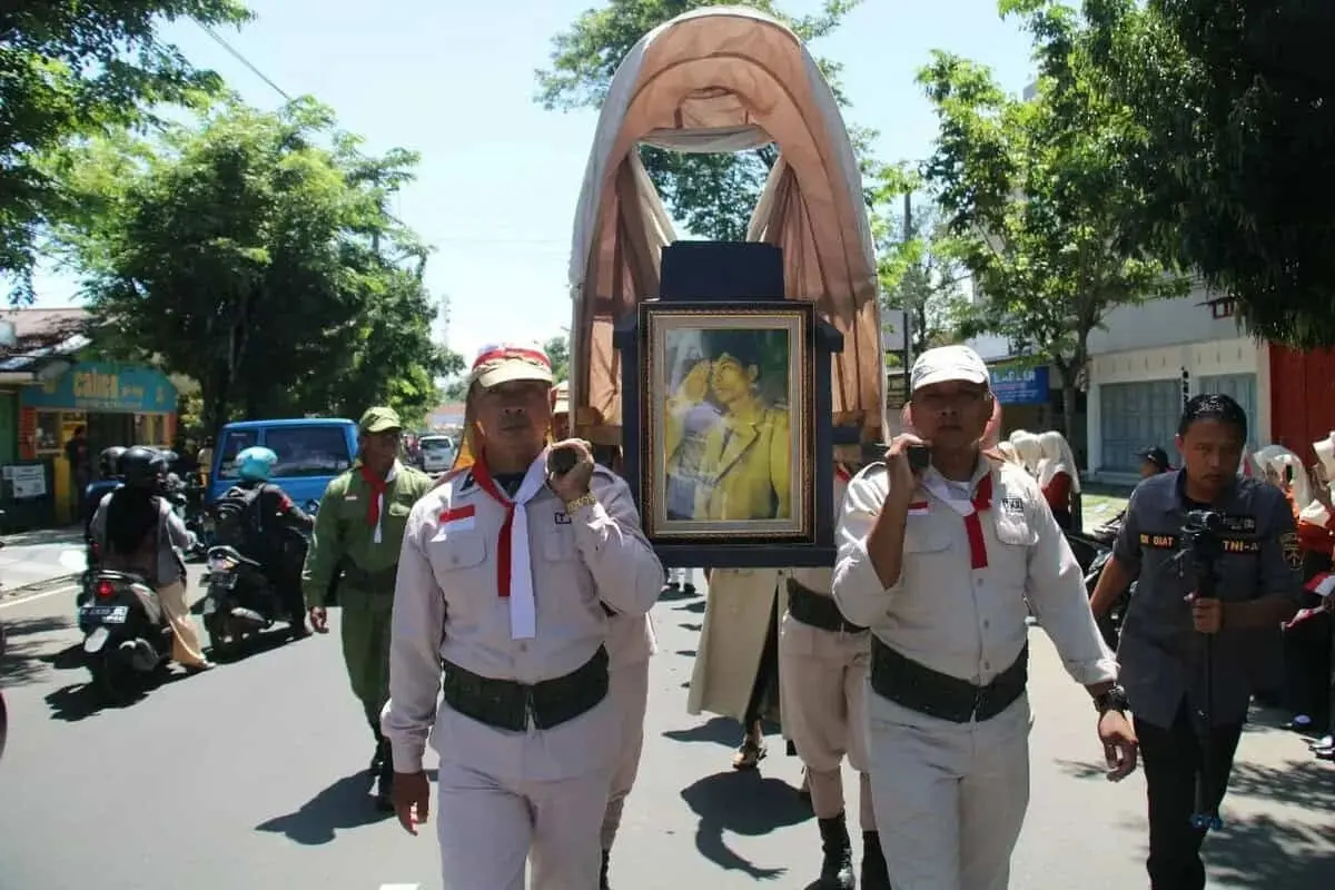 Kirab Merah Putih Awali Khaul Panglima Besar Jenderal Soedirman Tahun 2020
