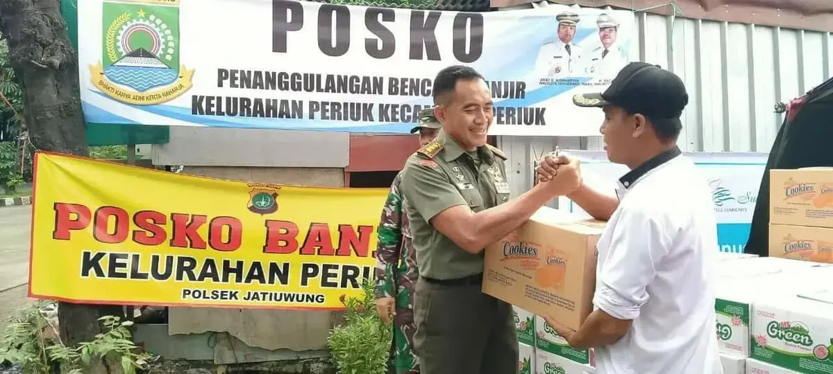 TNI Peduli, Korem 052 Wijayakrama Bantu Korban Banjir di Kota Tangerang