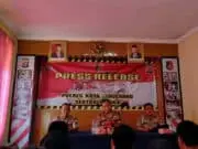 Antisipasi 3C, Polsek Cisoka Berikan Penyuluhan Kepada Karyawan Minimarket Antisipasi 3C, Polsek Cisoka Berikan Penyuluhan Kepada Karyawan Minimarket