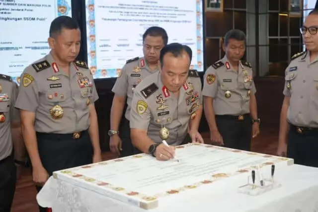 Wujudkan Pelayanan Bersih Dari KKN, SSDM Polri Canangkan Zona Integritas Wujudkan Pelayanan Bersih Dari KKN, SSDM Polri Canangkan Zona Integritas