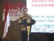 Mendagri Minta Agar “Budaya Amplop” Hilang Dari Pelayanan Publik Pemerintah Mendagri Minta Agar “Budaya Amplop” Hilang Dari Pelayanan Publik Pemerintah