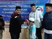 Peduli Sesama, Karang Taruna Desa Cibogo Santuni Anak Yatim Dan Dhuafa Peduli Sesama, Karang Taruna Desa Cibogo Santuni Anak Yatim Dan Dhuafa