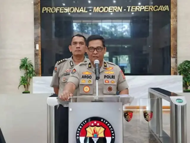 Polri Himbau Masyarakat Jangan Mudah Percaya Informasi Terkait Corona Polri Himbau Masyarakat Jangan Mudah Percaya Informasi Terkait Corona