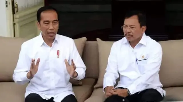 Dua WNI Positif Terjangkit, Presiden Tegaskan Keseriusan Pemerintah Tangani Wabah Korona Dua WNI Positif Terjangkit Dua WNI Positif Terjangkit, Presiden Tegaskan Keseriusan Pemerintah Tangani Wabah Korona Dua WNI Positif Terjangkit