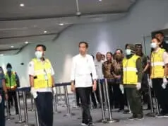 Mendagri dan Sejumlah Pejabat Dampingi Presiden Tinjau Pembersihan Bandara Soekarno - Hatta