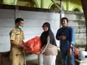 Pandemi Covid-19. Pemkot Tangerang Salurkan Bantuan Sembako Ke Sekertariat JTR