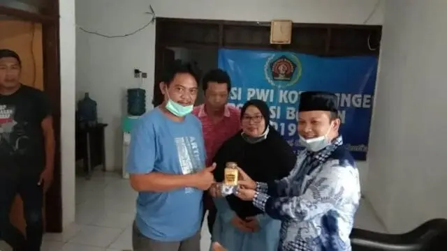 Pemkot Dan DPRD Kota Tangerang Bantu Logistik Para Jurnalis