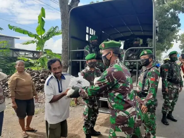 Peduli Dampak Akibat Wabah Covid-19, Korem 071/Wijayakusuma Gelar Baksos Peduli Dampak Akibat Wabah Covid-19, Korem 071/Wijayakusuma Gelar Baksos