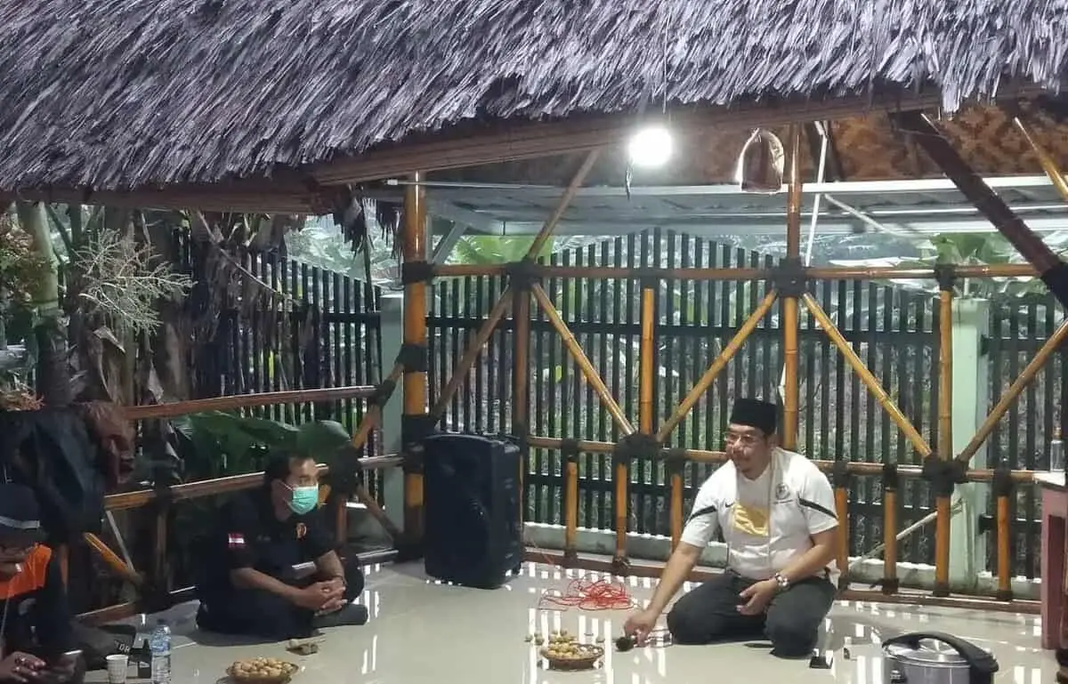Peduli Dampak Covid 19, Ketua Fraksi PKS Berikan Sembako Pada Wartawan Peduli Dampak Covid 19, Ketua Fraksi PKS Berikan Sembako Pada Wartawan