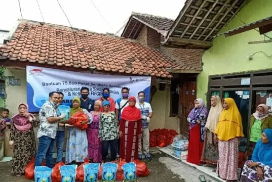 Peduli Dampak Covid-19, FIFGROUP Cabang Tangerang 2 Salurkan 200 Paket Sembako Peduli Dampak Covid-19, FIFGROUP Cabang Tangerang 2 Salurkan 200 Paket Sembako