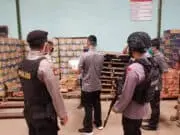 Polda Banten Berhasil Sita Ratusan Botol Miras Dalam Operasi Pekat Kalimaya Polda Banten Berhasil Sita Ratusan Botol Miras Dalam Operasi Pekat Kalimaya