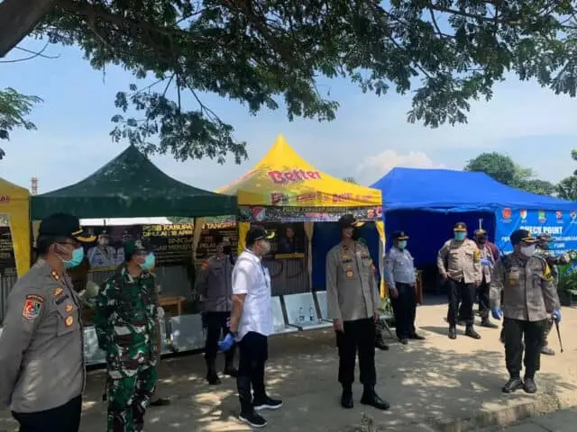 Wakapolda Banten Bersama Forkopimda, Tinjau Pelaksanaan PSBB Kab. Tangerang Wakapolda Banten Bersama Forkopimda, Tinjau Pelaksanaan PSBB Kab. Tangerang
