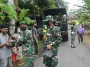 Jumat Berkah, Korem 071/Wjk Bagikan Sembako Kepada Warga Terdampak Corona Jumat Berkah, Korem 071/Wjk Bagikan Sembako Kepada Warga Terdampak Corona