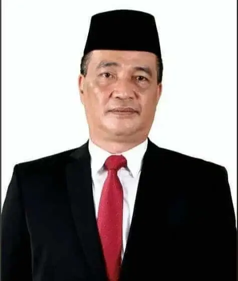 Serentak, 8 Anggota Fraksi PDIP Tangsel Bagikan Ribuan Paket Sembako Serentak, 8 Anggota Fraksi PDIP Tangsel Bagikan Ribuan Paket Sembako