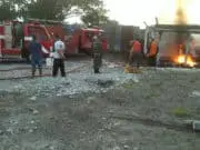 Akibat konseting Listrik, Gudang Berisi BBM Kebakaran Akibat konseting Listrik, Gudang Berisi BBM Kebakaran