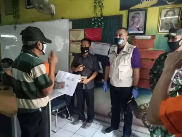 Bupati Zaki Monitoring Penyaluran Bansos Di Sepatan Dan Medang Bupati Zaki Monitoring Penyaluran Bansos Di Sepatan Dan Medang