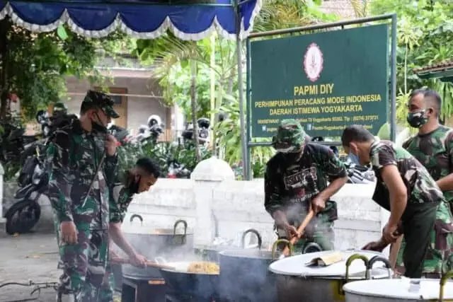 Peduli Anak Rantau, 1600 Paket Nasi Siap Dibagikan Untuk Buka Puasa Peduli Anak Rantau, 1600 Paket Nasi Siap Dibagikan Untuk Buka Puasa