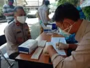 Rentan Terhadap Penularan COVID-19. 59 Personil Polsek Curug Jalani Rapid Test Rentan Terhadap Penularan COVID-19. 59 Personil Polsek Curug Jalani Rapid Test