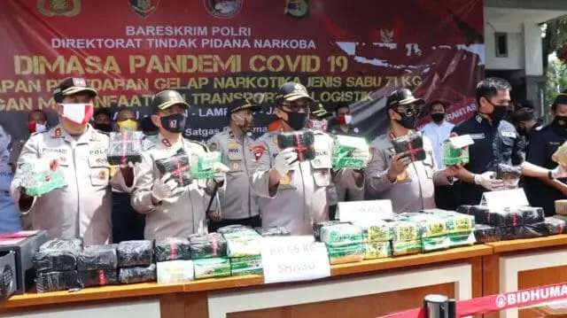 Di Tengah Pandemi Corona, Bareskrim Polri Ungkap Kasus Narkoba Modus Ekspedisi Sembako Di Tengah Pandemi Corona, Bareskrim Polri Ungkap Kasus Narkoba Modus Ekspedisi Sembako