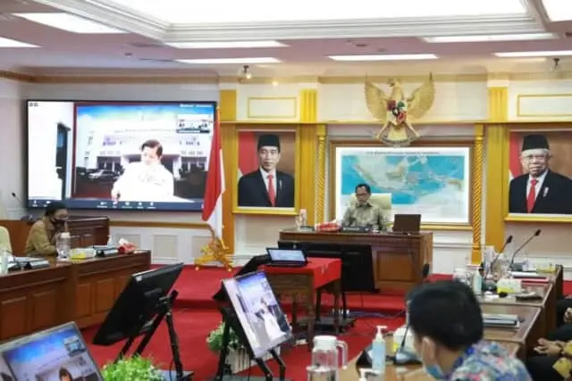 Pemerintah Pusat dan Pemda Bersatu Atasi Banjir dari Hulu ke Hilir Pemerintah Pusat dan Pemda Bersatu Atasi Banjir dari Hulu ke Hilir