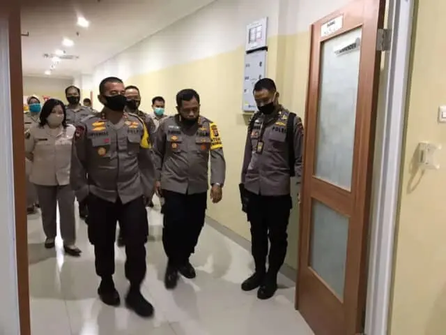 Kapolda Banten Kunker Ke RS. Bhayangkara Kota Serang Kapolda Banten Kunker Ke RS. Bhayangkara Kota Serang