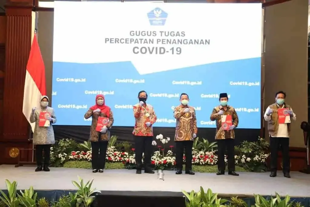 Kunjungan Kerja ke Surabaya, Mendagri Tinjau Langsung Penanganan Covid-19