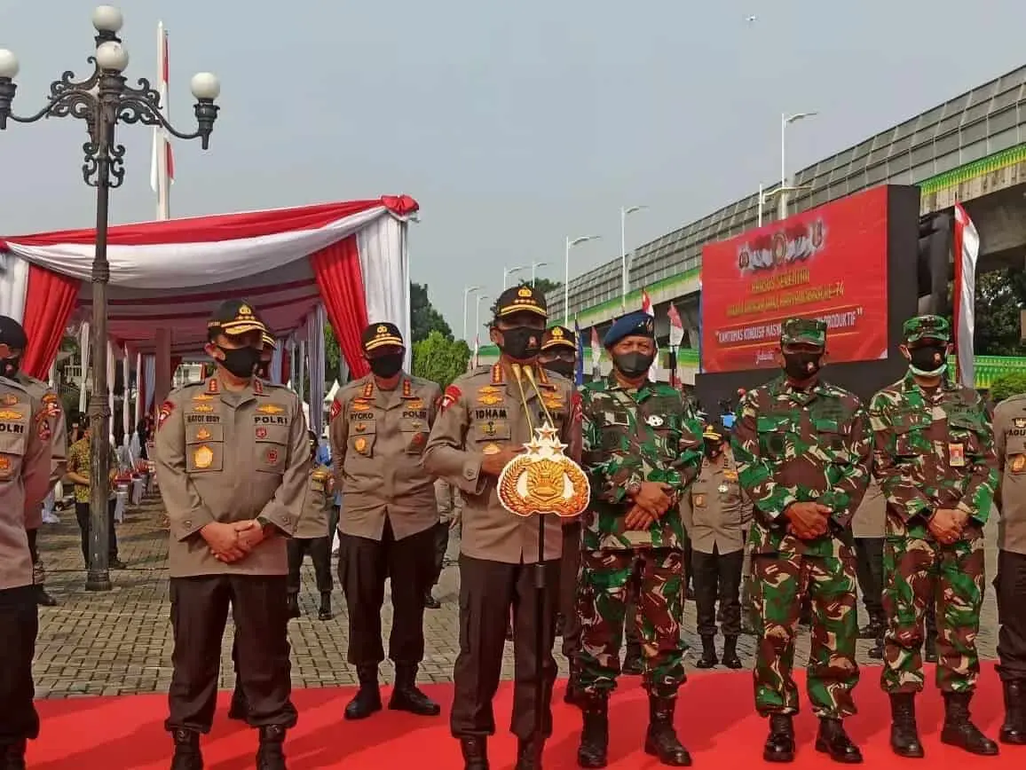 Lepas Baksos Serentak HUT Bhayangkara, Kapolri: Semoga Niat Baik Ini Jadi Amal Ibadah Kita Semua