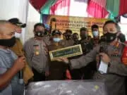 Kunjungi KTN di Jambe, Kapolresta Tangerang Borong Produk Kerajinan Warga