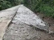 Diduga Pengerjaan Jalan Cor Beton Bukit Langkap, “Kurang Semen”