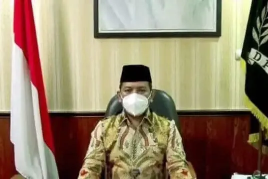 Ketua DPRD Banten Ajak Masyarakat Patuhi Protokol Kesehatan Ketua DPRD Banten Ajak Masyarakat Patuhi Protokol Kesehatan