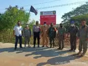 Satpol PP Tangerang Tutup Kegiatan Kupasan Tanah di Desa Bakung