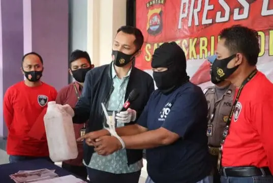 Minuman Oplosan Memakan 5 Korban Jiwa, Polresta Tangerang Cokok Penyuplai Minuman Oplosan Memakan 5 Korban Jiwa, Polresta Tangerang Cokok Penyuplai