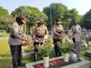 Jelang Hari Jadi ke-72 Polwan RI, Srikandi Polri Ziarah dan Tabur Bunga di TMP Kalibata