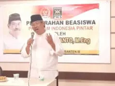 PKS: Saatnya Pemerintah Revisi UU Migas PKS: Saatnya Pemerintah Revisi UU Migas