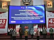 Bantu Pengembangan Pasar Modal, Dukcapil Kemendagri Mendapatkan Penghargaan Bantu Pengembangan Pasar Modal, Dukcapil Kemendagri Mendapatkan Penghargaan