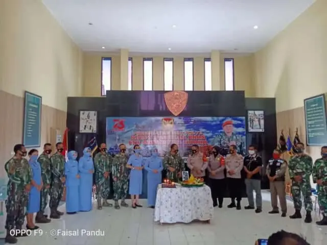HUT Korps Paskhas Ke-73, Kapolsek Cisauk Berikan Ucapan dan Surprise HUT Korps Paskhas Ke-73, Kapolsek Cisauk Berikan Ucapan dan Surprise