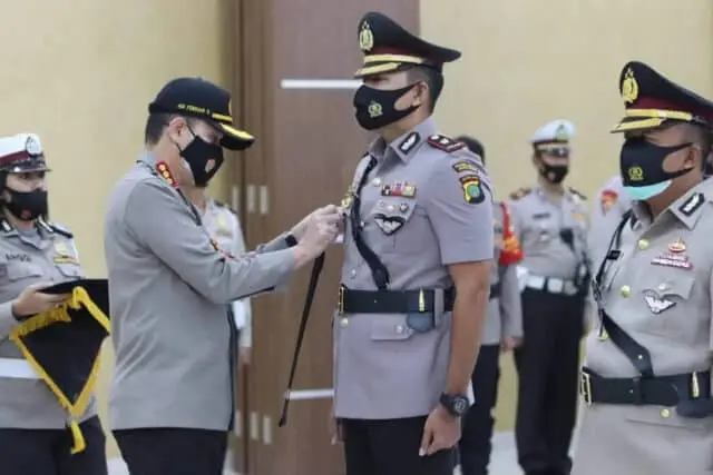 Kasat Lantas Polresta Bandara Soetta Kini Dijabat Kompol M. Sigit Purwanto Kasat Lantas Polresta Bandara Soetta Kini Dijabat Kompol M. Sigit Purwanto