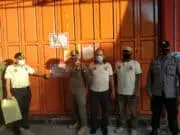 Polres Serang Kota Dampingi Satpol PP Dan Ormas Segel THM Polres Serang Kota Dampingi Satpol PP Dan Ormas Segel THM