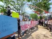 Tanah Diserobot Hingga Plang Misterius, Warga Tangerang Menjerit ke Jokowi