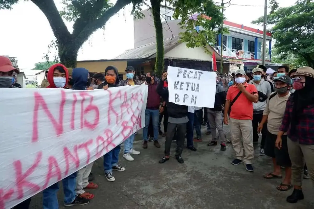 Sofyan Djalil Sebut Mafia Tanah Tangerang, Masyarakat Desak Polri Bentuk Satgas Anti Mafia Tanah Sofyan Djalil Sebut Mafia Tanah Tangerang, Masyarakat Desak Polri Bentuk Satgas Anti Mafia Tanah