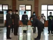 Bupati Tangerang Lantik dan Kukuhkan Pejabat di Lingkungan Setda Bupati Tangerang Lantik dan Kukuhkan Pejabat di Lingkungan Setda