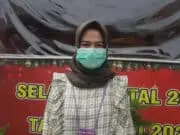 Kartika Chyntia Seorang Wanita Super Pengemudi Mobil Ambulance Kartika Chyntia Seorang Wanita Super Pengemudi Mobil Ambulance