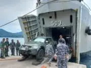 Kapal Perang Veteran Kolinlamil 503 Embarkasi Pasukan TNI AD Purna Tugas Daerah Rawan Konflik Horizontal